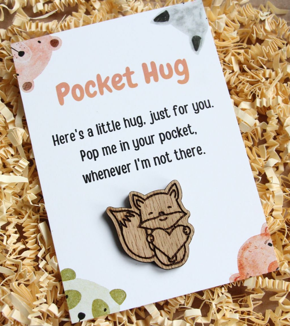 Personalization Pocket hug wooden token heart, bear