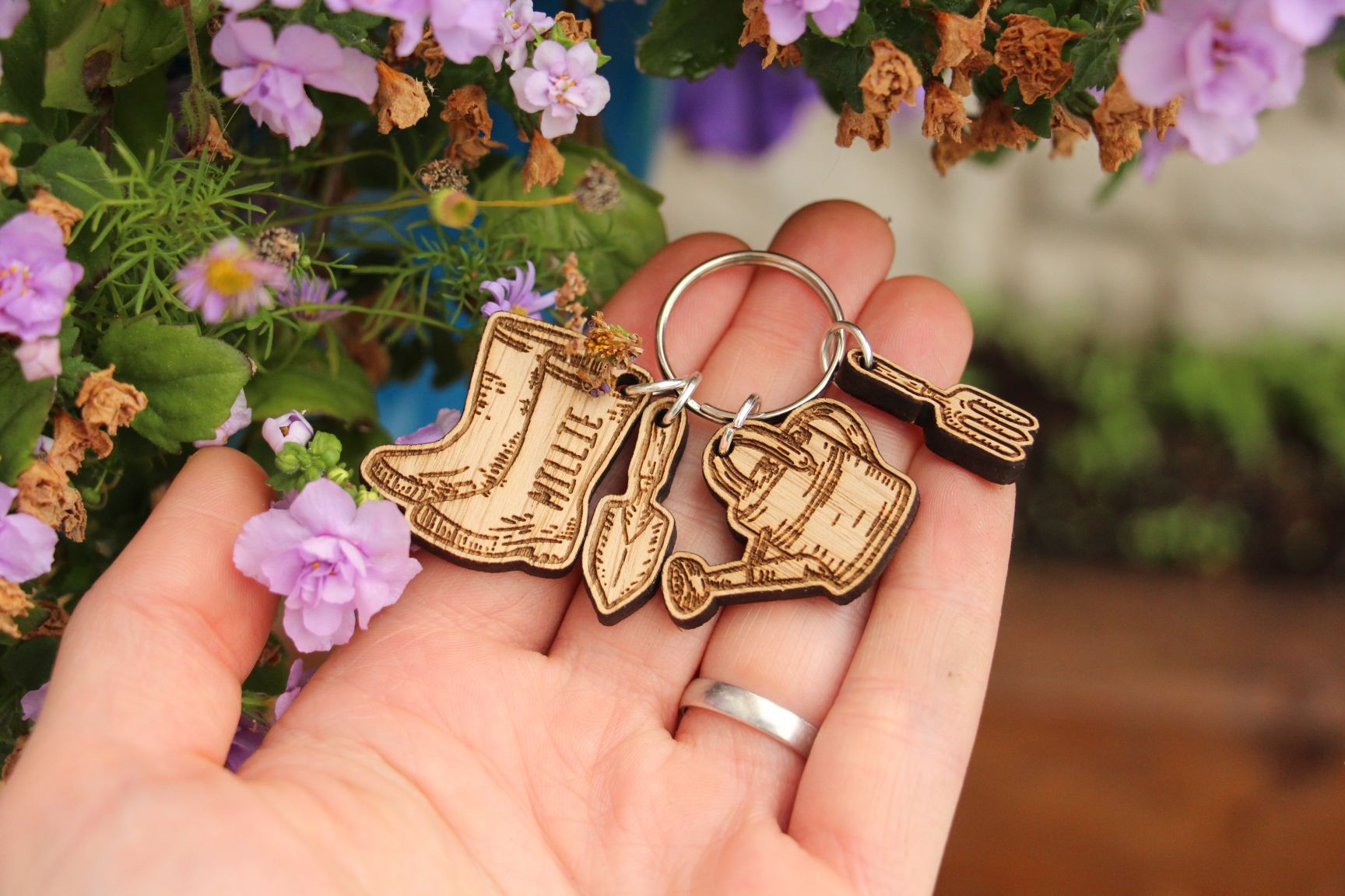 Personalised Gardening Keyring Gift For Gardener Garden Lovers